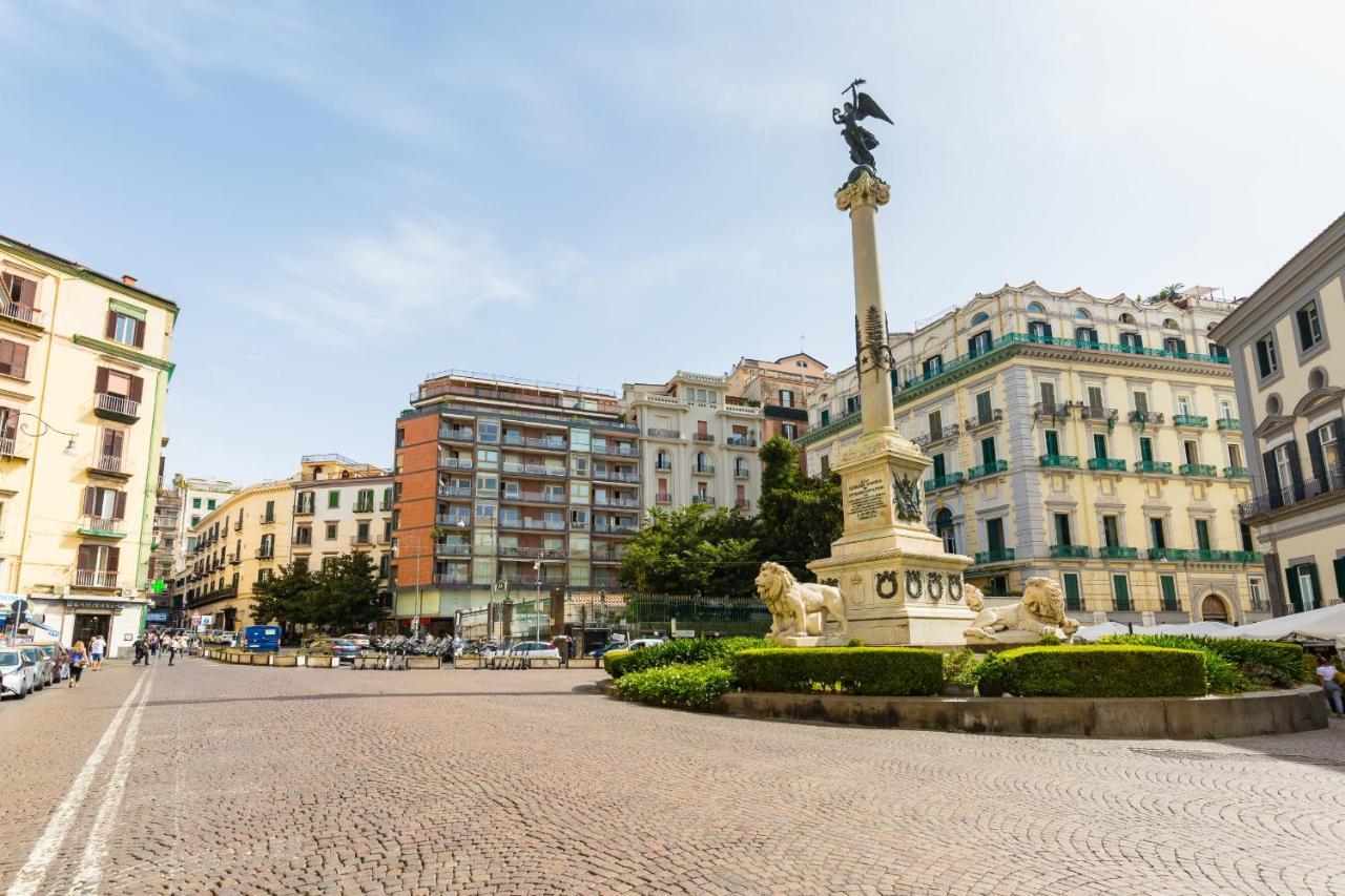 Appartement Elegante A Piazza Dei Martiri By Wonderful Italy