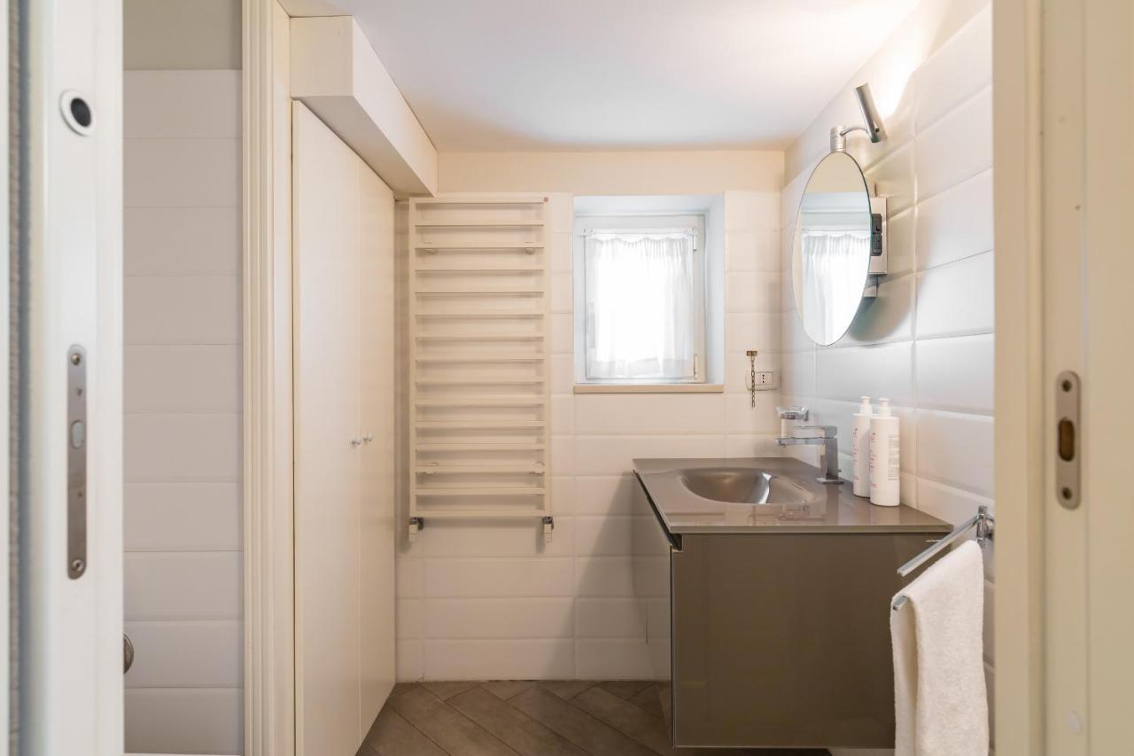 Appartement Elegante A Piazza Dei Martiri By Wonderful Italy Naples